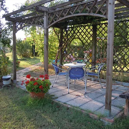 Cortona Holiday Home