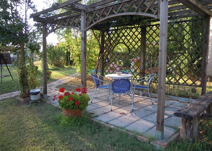 Cortona Holiday Home